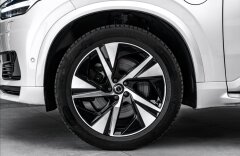 Volvo XC90 T6 288kW AWD Drive-E  R Design