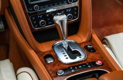 Bentley Continental Flying Spur W12 Muliner, entertainment, CZ