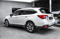 Subaru Outback 2,5 Comfort Navi Lineatronic záruka