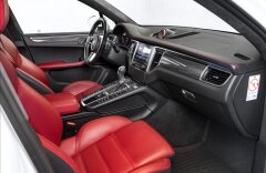 Porsche Macan Turbo, panorama, sport chrono, vzduch, CZ