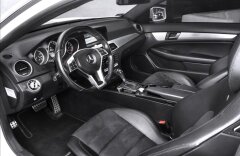 Mercedes-Benz Třídy C C63 AMG coupe black series optik paket