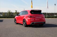 Porsche Cayenne Turbo TechArt Magnum red