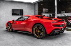 Ferrari 296 GTB 296 GTB, lift, karbon Daytona, karbon/LED
