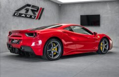 Ferrari 488 GTB Karbon+LED, racing sedadla, kamera, Akrapovic,