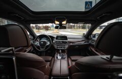 BMW Řada 7 6,6 M760 i L xDrive V12, PANORAMA, B&W