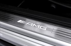 Mercedes-Benz Třídy C C63 AMG coupe black series optik paket