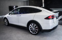 Tesla Model X P90 D AWD Autopilot, 6míst