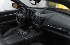 Maserati Levante BR TROFEO, Bowers&Wilkins, Karbón, ACC