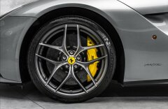 Ferrari F12 Berlinetta CZ, 100% stav, historie