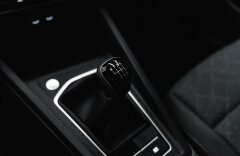 Volkswagen Golf 1,0 VIII, LIFE, KAMERA, ŤAŽNÉ ZARIADENIE, NOVÉ
