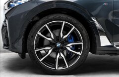 BMW X7 xDrive30d M paket, pano, laser, nezávislé, CZ