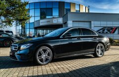 Mercedes-Benz Třídy E E 220 d  AMG, LED