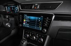Škoda Superb 147kW, L&K, DSG, 4x4, DCC, tažné
