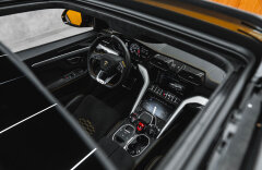 Lamborghini Urus 4.0 V8, Bang & Olufsen, Panorama, Karbón