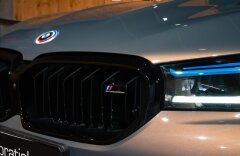 BMW M5 4,4 COMPETITION, KERAMICKÉ BRZDY, LASER, H/K, ZÁRUKA