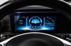 Mercedes-Benz Třídy E E 220 d  AMG, LED