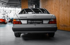Mercedes-Benz 3,0 300 CE, NOVÝ SERVIS, TOP STAV