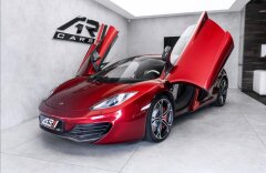 McLaren MP4-12C 3.8 twin turbo, karbon paket, lift systém