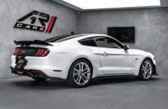 Ford Mustang GT 500 Shelby, výfuky