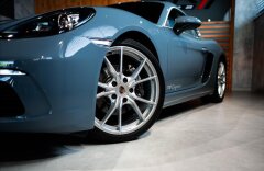 Porsche Cayman 2,0 718 PASM, sport chrono, servo+, Approved