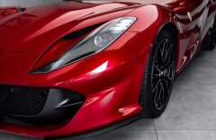 Ferrari 812 812 Superfast, rosso fuoco