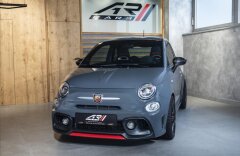 Abarth 500 695 XSR Yamaha Edition, karbon, Akrapovič