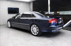 Audi A8 4.2 TDI quattro, B&O, ACC, masáže, softclose