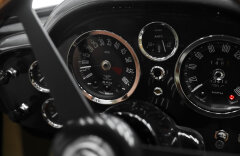 Aston Martin DB6 BR VANTAGE, KOMPLETNÁ RENOVÁCIA