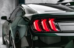 Ford Mustang BULLITT, Magneride, B&O, výfuky