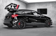 Mercedes-Benz Třídy A A 45 AMG 4Matic, AMG Aero paket, Performance
