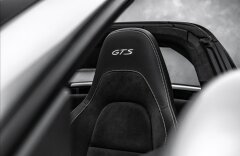 Porsche 911 Targa 4 GTS Sport paket, PDCC, Carbon
