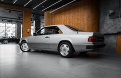 Mercedes-Benz 3,0 300 CE, NOVÝ SERVIS, TOP STAV