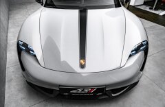 Porsche Taycan 0,0 Turbo S, keramiky, panorama, FOLIE