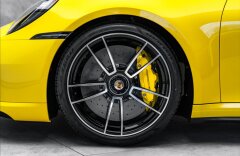 Porsche 911 Turbo coupe, keramiky, Matrix, PASM, CZ