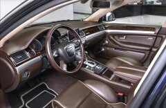 Audi A8 4.2 TDI quattro, B&O, ACC, masáže, softclose