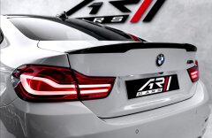 BMW M4 coupe, LED, asistenty, kovaná kola, 520PS