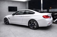 BMW M4 Coupe, aut., head-up, CZ verze SW