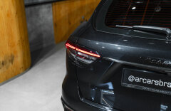 Maserati Levante BR TROFEO, Bowers&Wilkins, Karbón, ACC