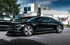 Porsche Taycan PASM, kamera, Keyless