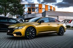 Volkswagen Arteon 2.0 TSI R-line DSG, Cockpit, 360° kamera, 19"