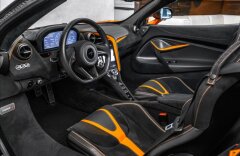 McLaren 720S V8 Bi-Turbo, Lift, karbon paket, B&W