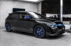 Volkswagen Golf R 20 Performance limited edition, Akrapovič, SKLAD