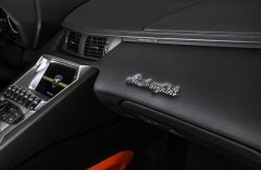 Lamborghini Aventador LP 700-4