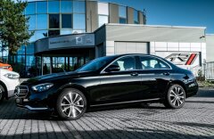 Mercedes-Benz Třídy E E 300 e 4MATIC Avantgarde