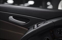 Mercedes-Benz SL 6,2 63 AMG, IWC EDÍCIA, HARMAN KARDON