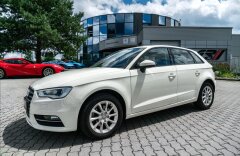 Audi A3 1,6TDI S-tronic, xenony, CZ