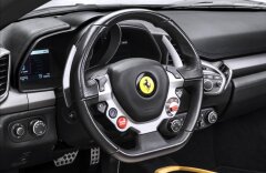 Ferrari 458 Spider, lift systém, záruka 7/2018
