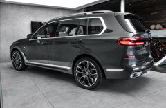 BMW X7 xDrive40d, M-paket, Individual, Panorama