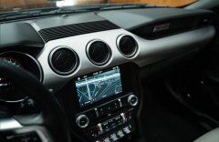 Ford Mustang 5,0 GT, KAMERA, MANUÁL, PRVÝ MAJITEĽ