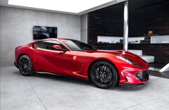 Ferrari 812 812 Superfast, rosso fuoco